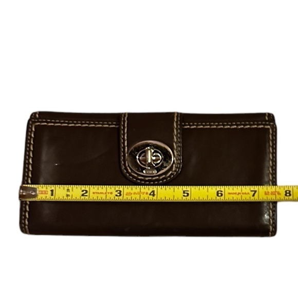 SOLD DO NOT BUY. Coach Bag. WALLET OS SOLD. Bag available on another listing - Picture 15 of 16